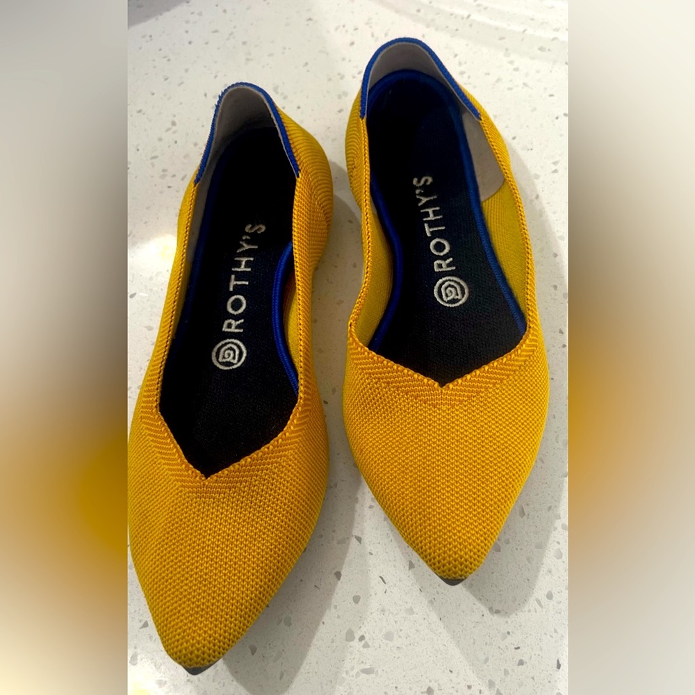 Rothys The Point Marigold Yellow Pointed Toe Flats Women's Size W9